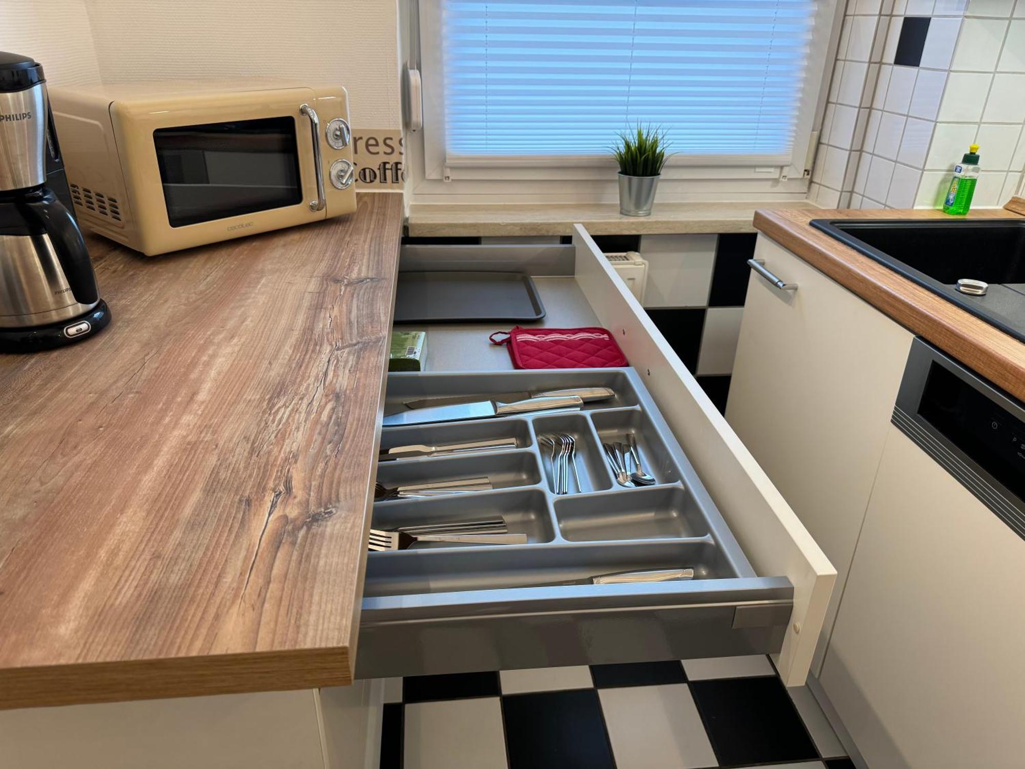 Ruhrpott Residenz - 3 Zimmer Suite - 70Qm Mit Balkon 오버하우젠 외부 사진